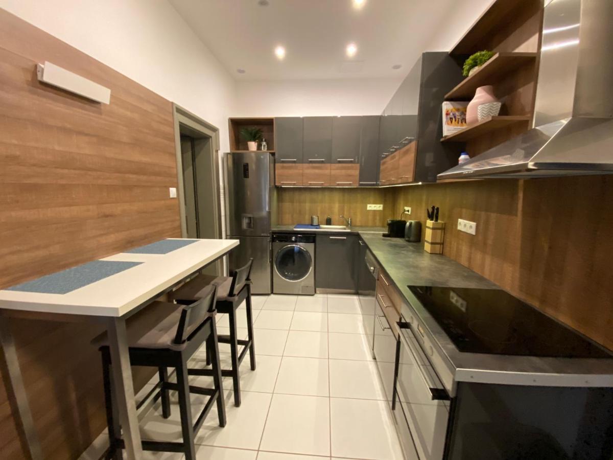 Hunyady Gallery Apartment Budapest Ngoại thất bức ảnh